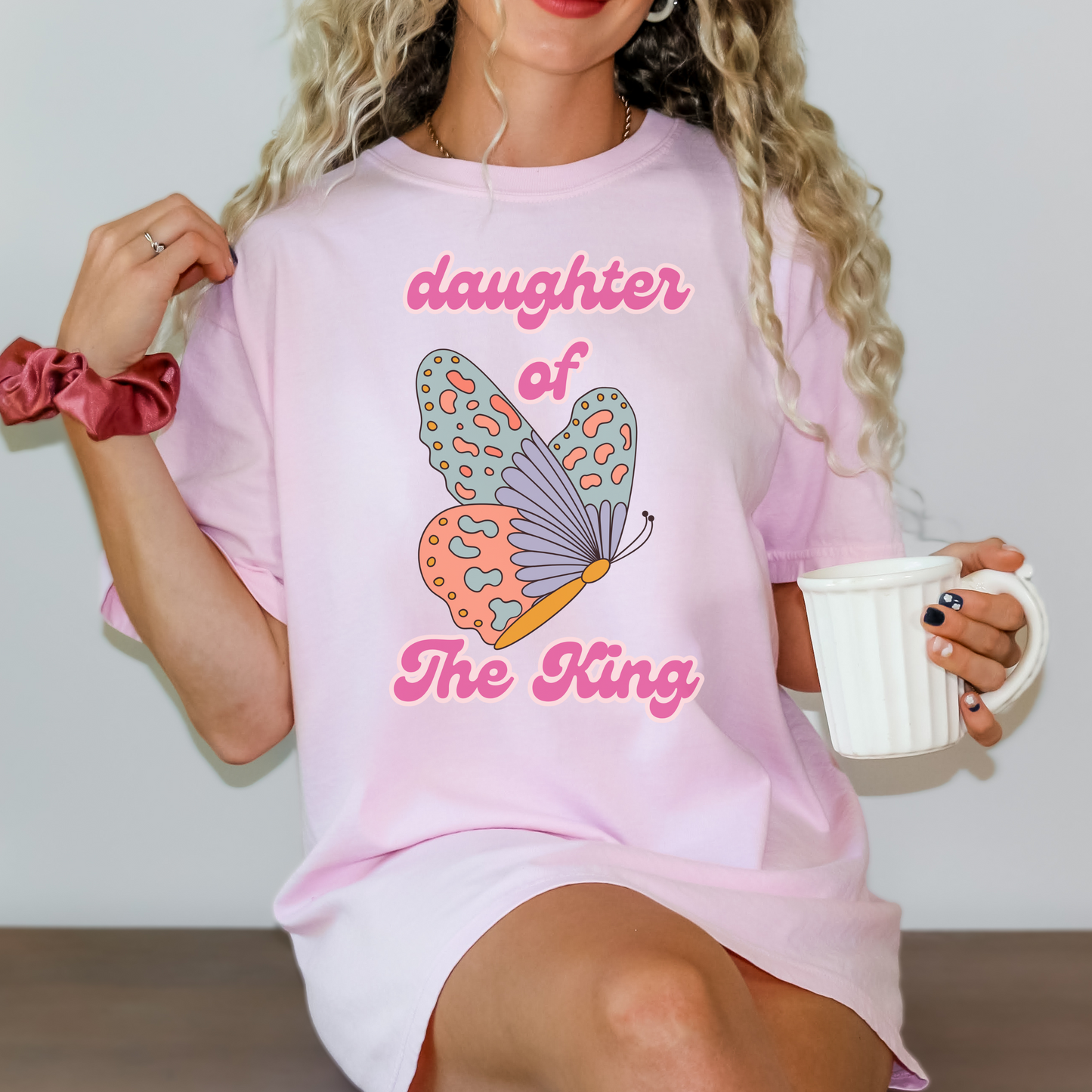 Daughter of The King / Hija del Rey Tee