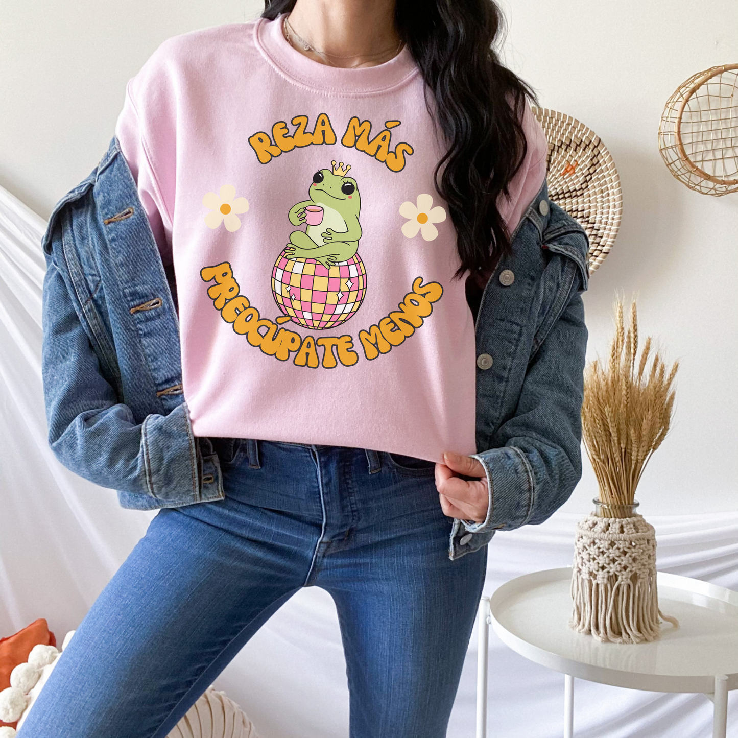 Pray More / Reza Más Sweater